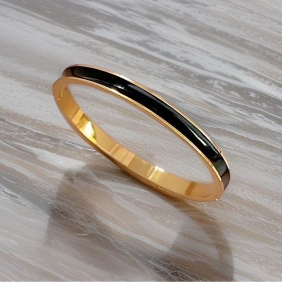 The Woman’s Awesome Jewelry Bundle A - Picture 2 of 9